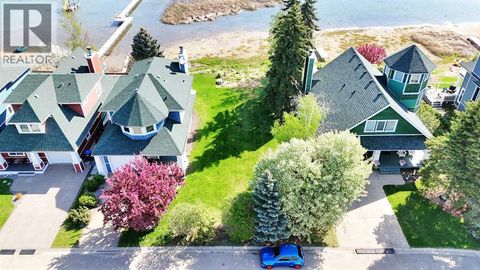 182 Marina Bay Court Sylvan Lake AB T4S1E9