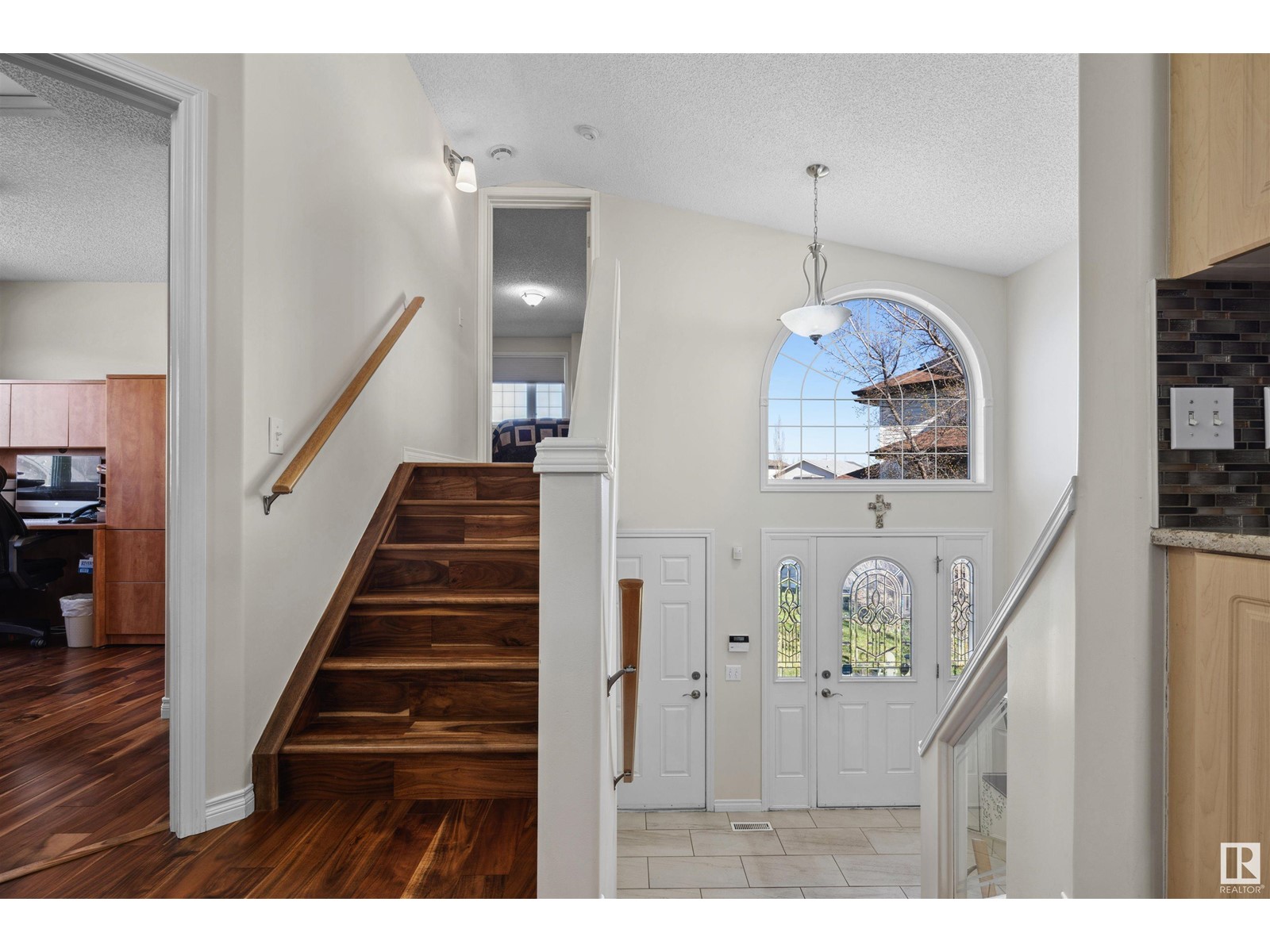 15903 134 ST NW