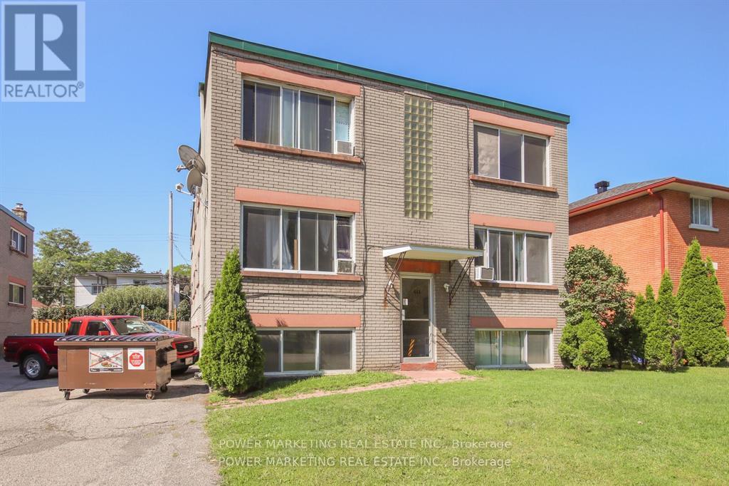 644-656 DE L'EGLISE STREET