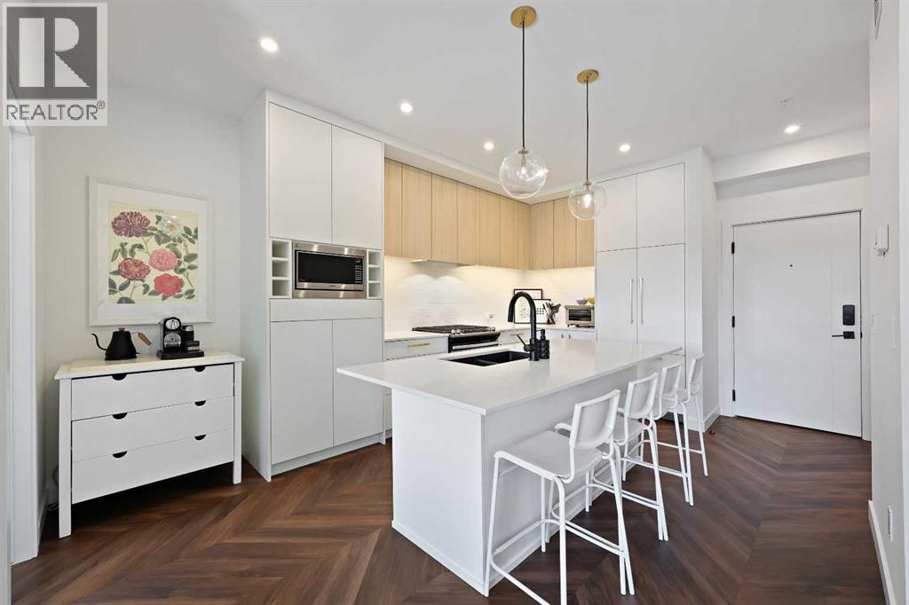 421, 4275 Norford Avenue NW