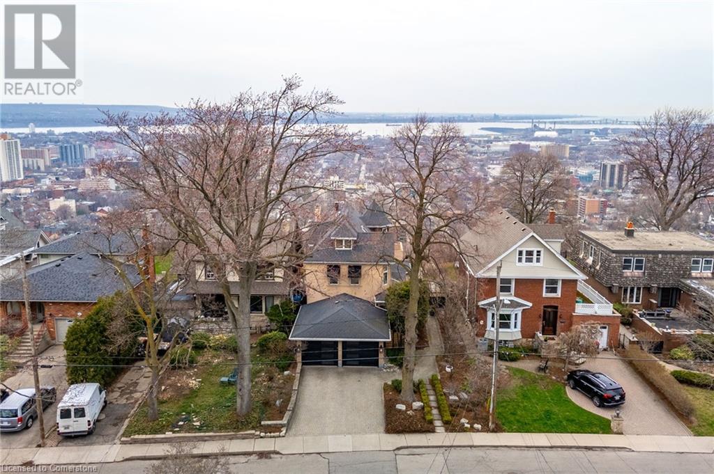 91 MOUNTAIN PARK Avenue