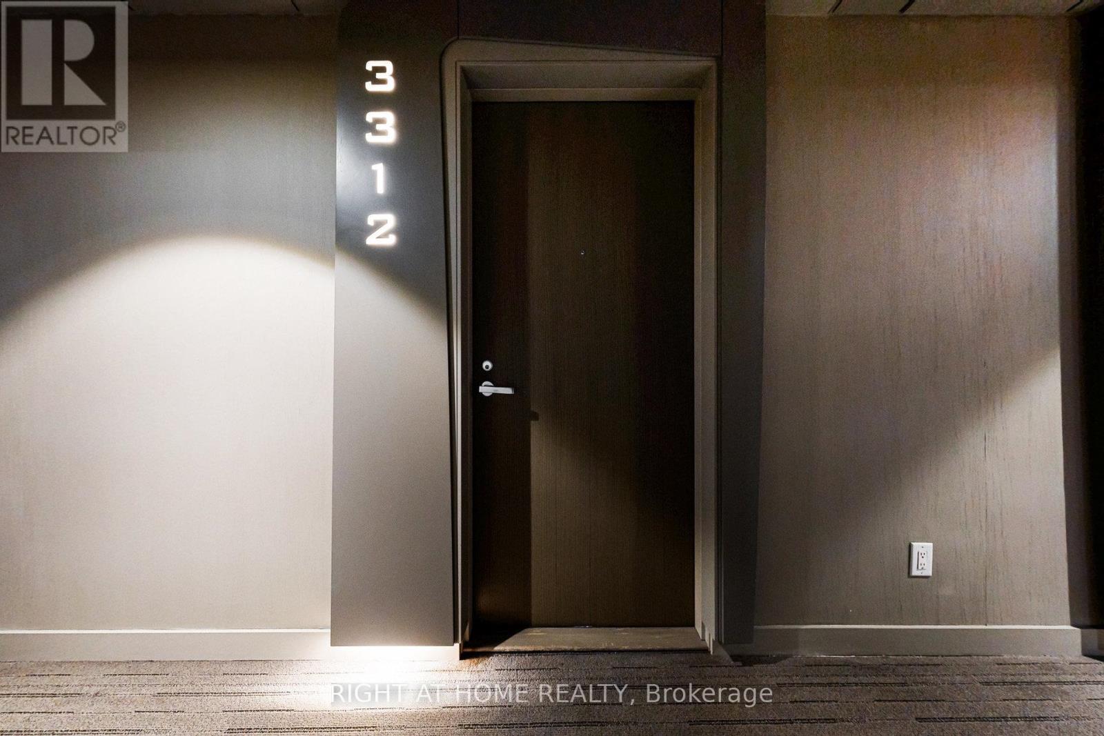 3312 - 1 BLOOR STREET E