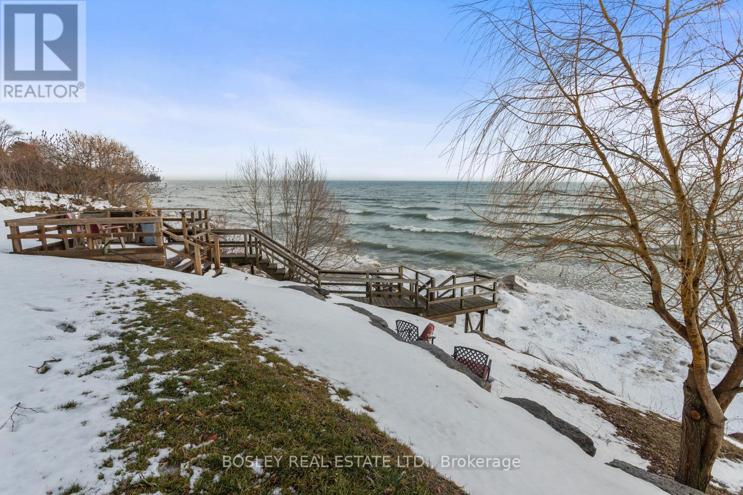 373 VICTORIA BEACH ROAD