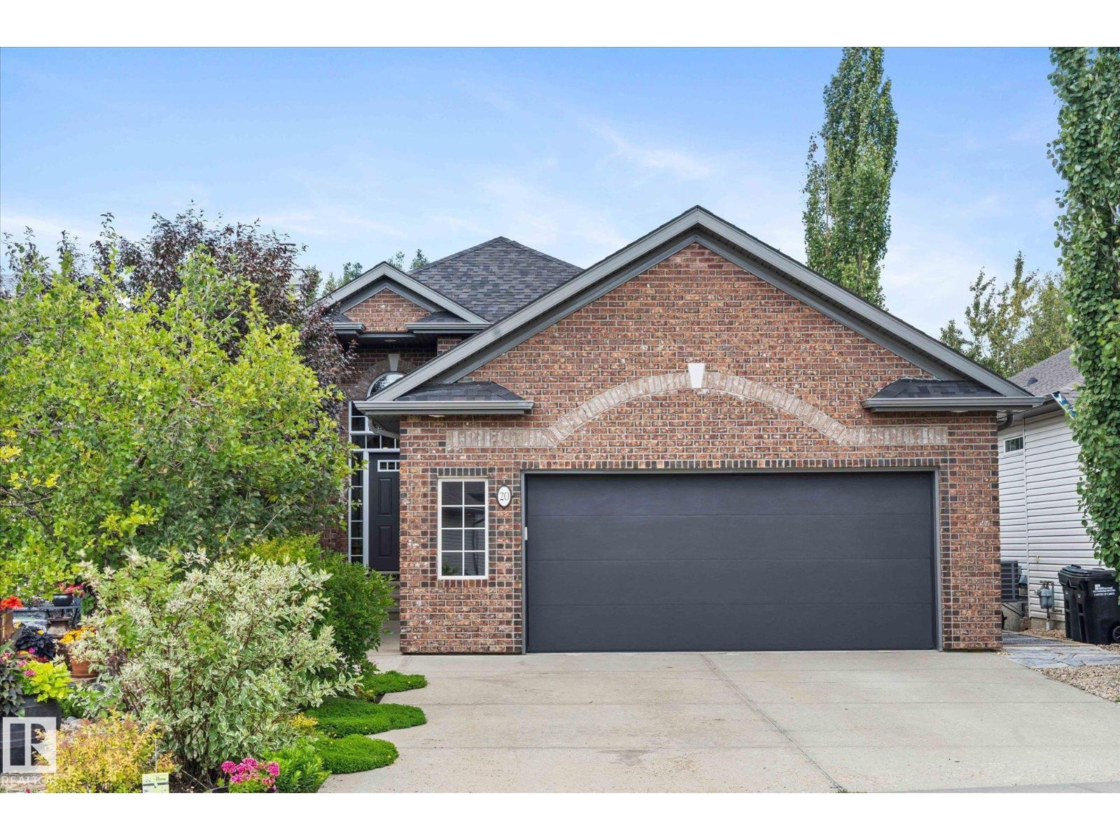 20 HAWKSTONE LD