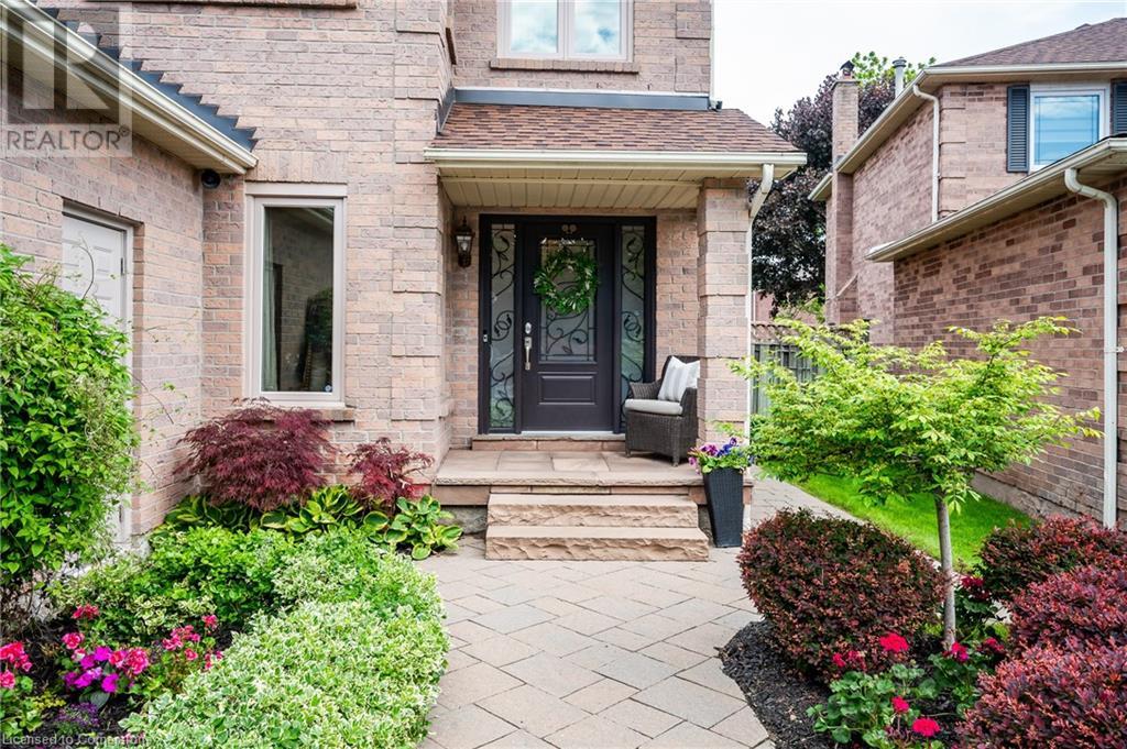 1605 WINTERGROVE Gardens