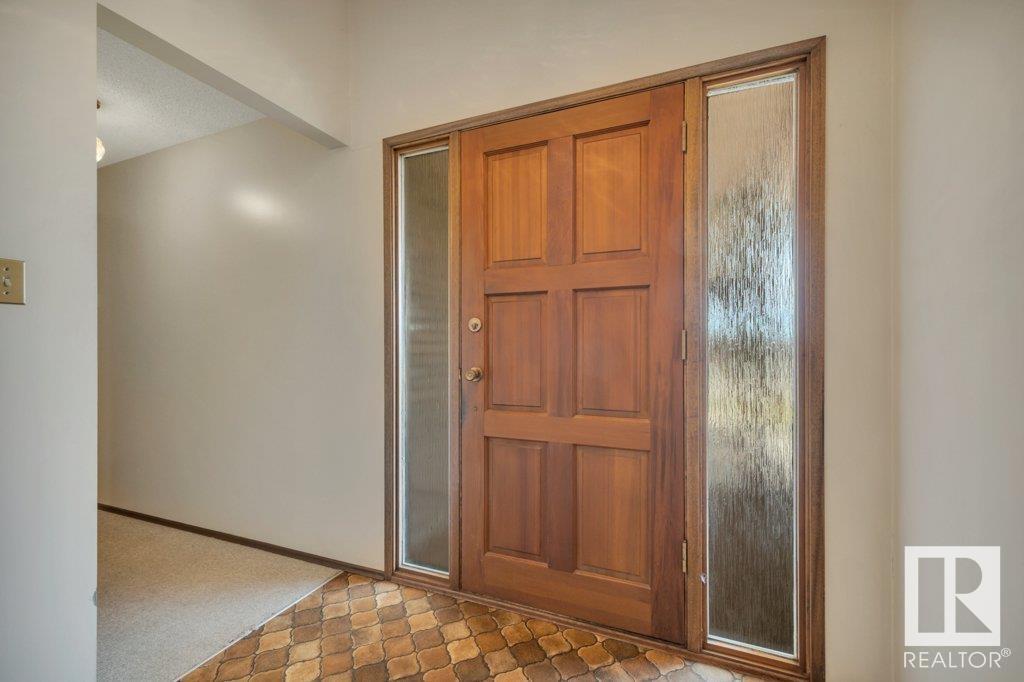 3520 103 AV NW