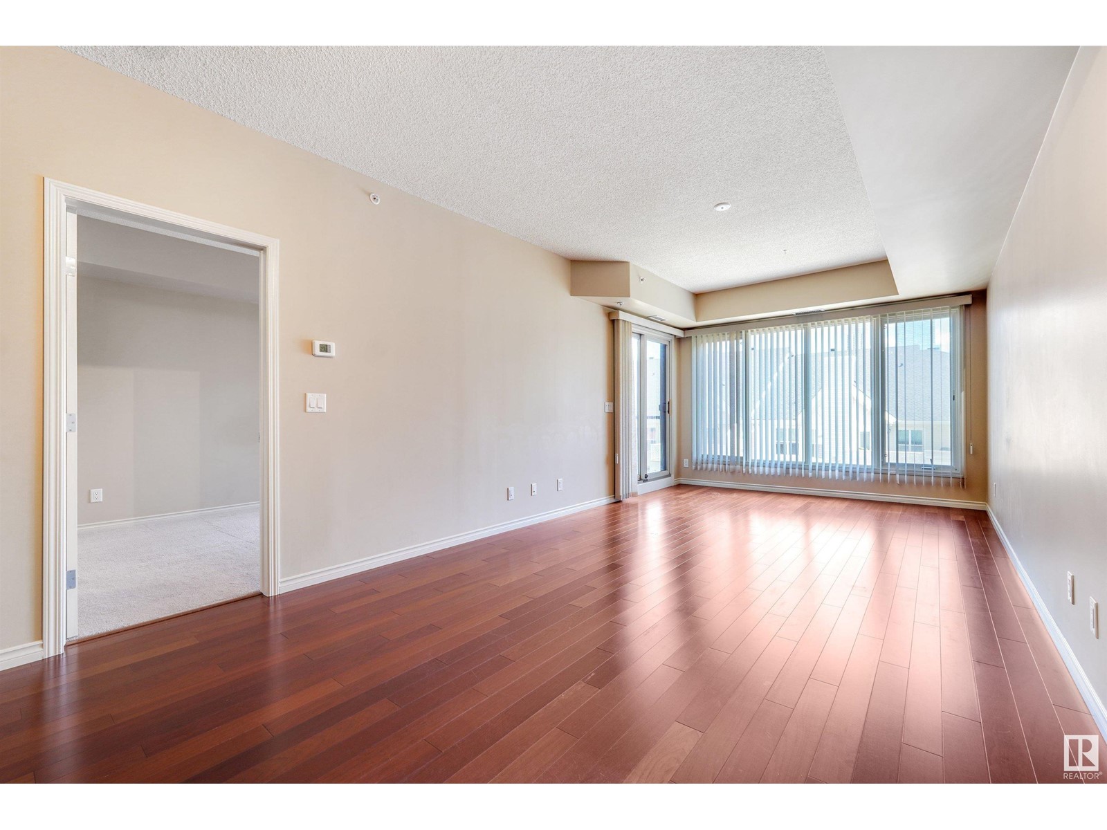 #508 10303 111 ST NW NW