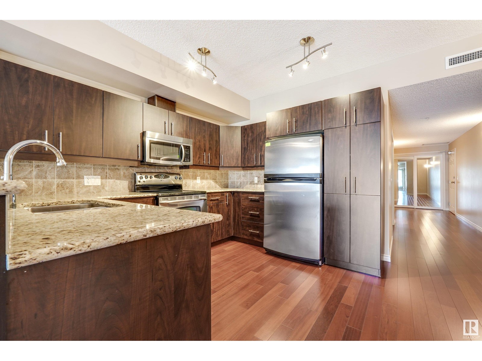 #508 10303 111 ST NW NW
