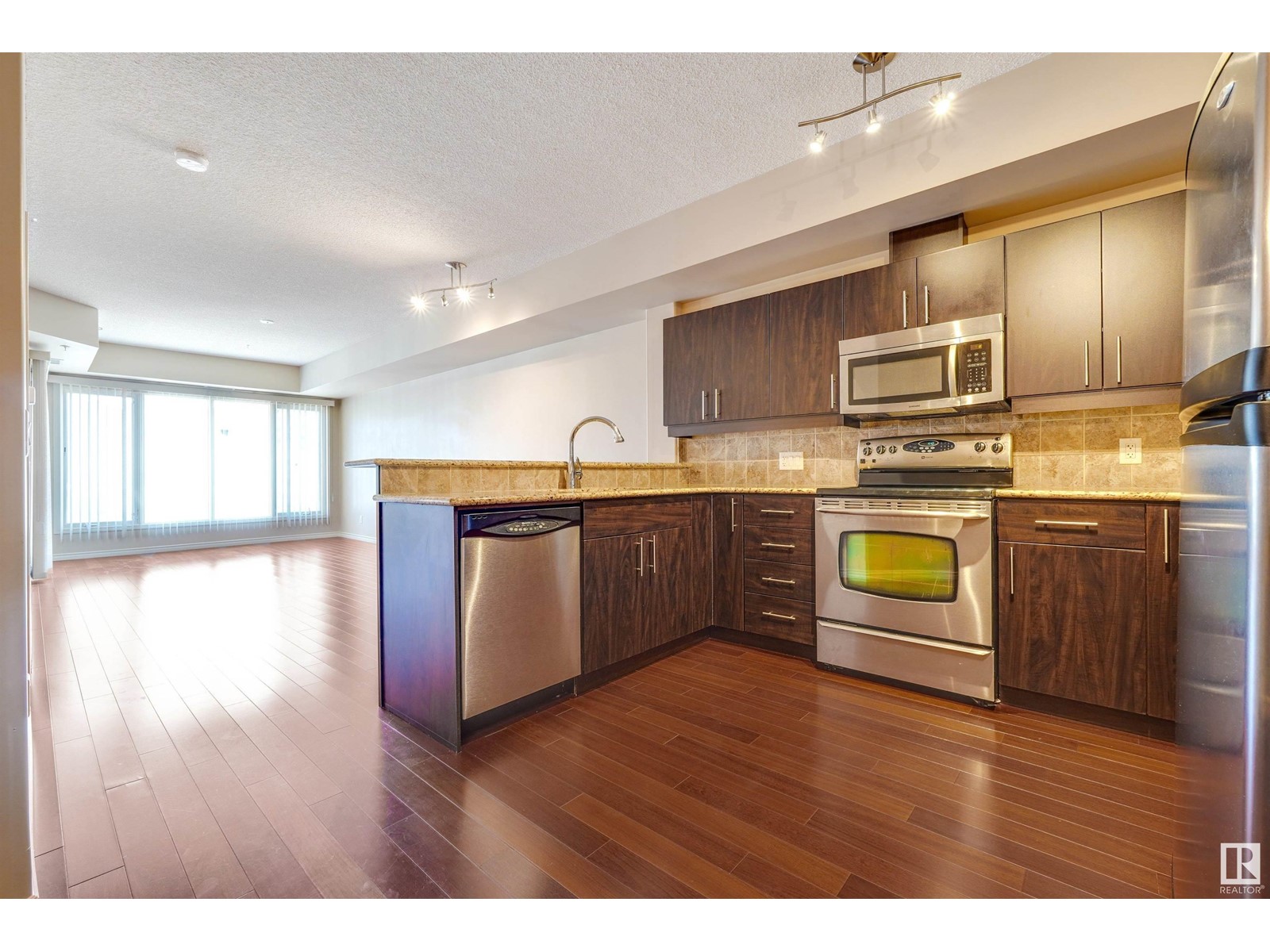 #508 10303 111 ST NW NW