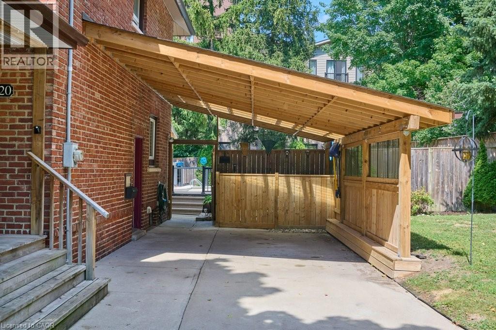 120 WOOD Street