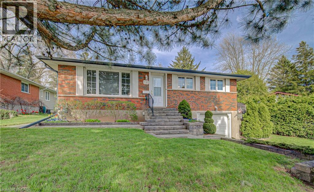 16 CENTENNIAL Crescent