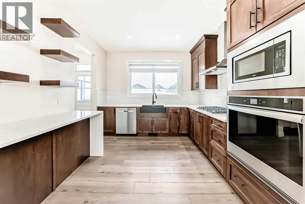 538 Sage Hill Road NW