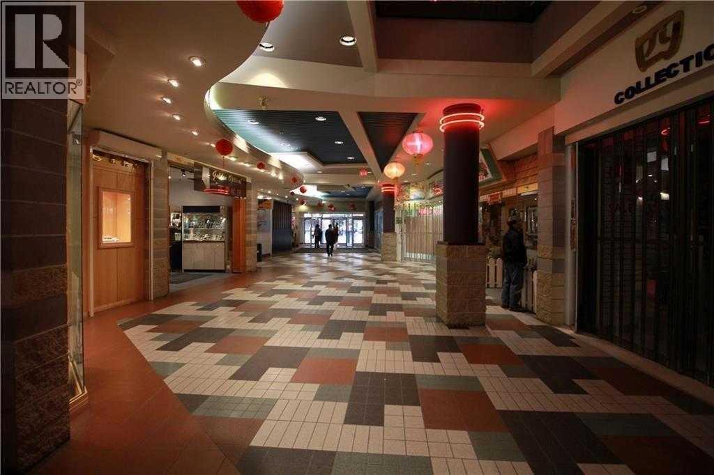 158, 328 Centre Street SE