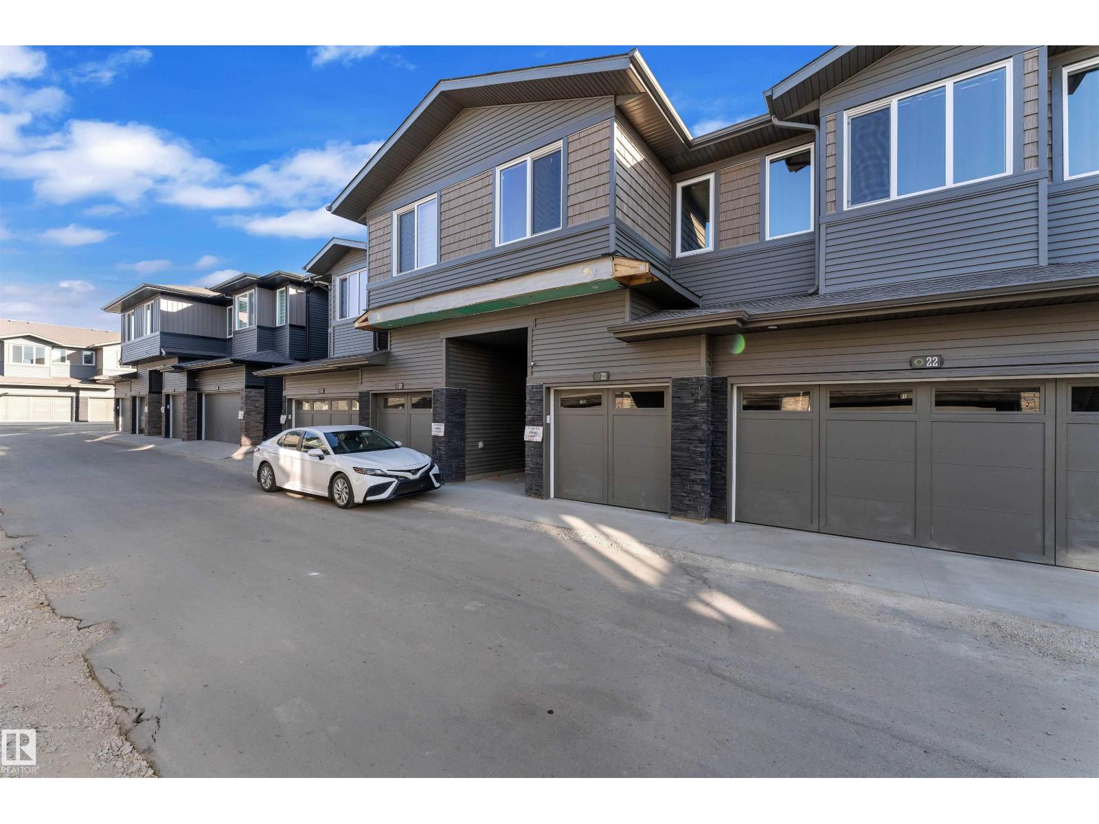 #21 2710 66 Street SW