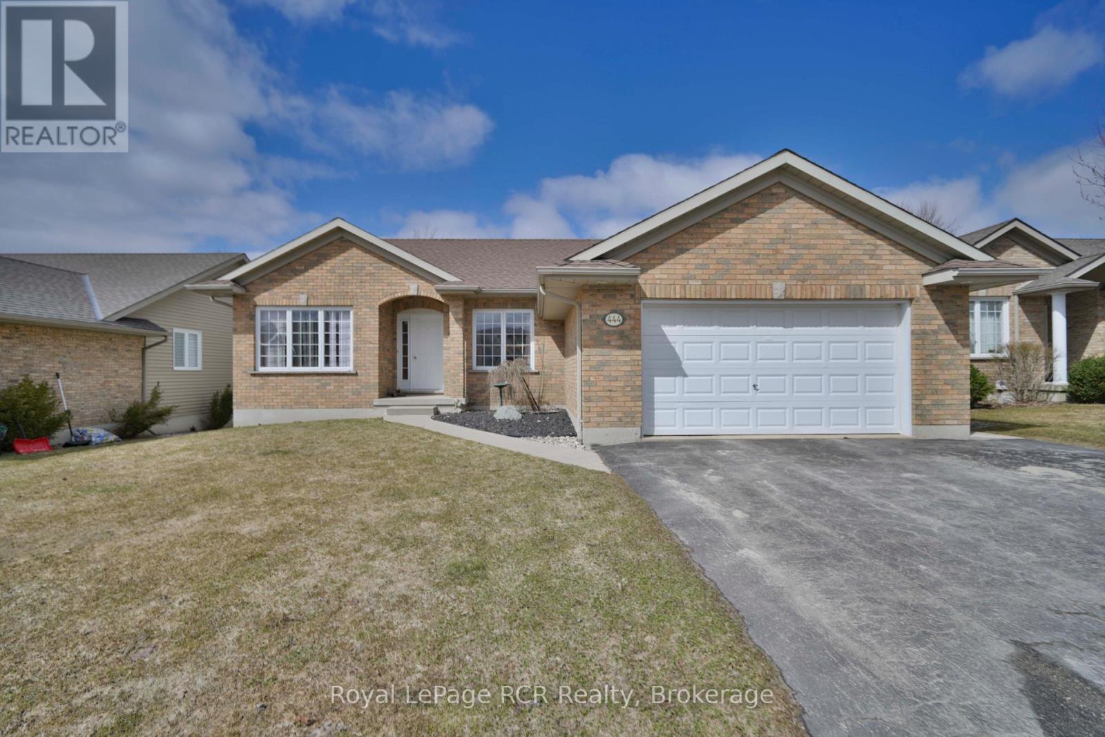 444 GRANDVIEW ROAD