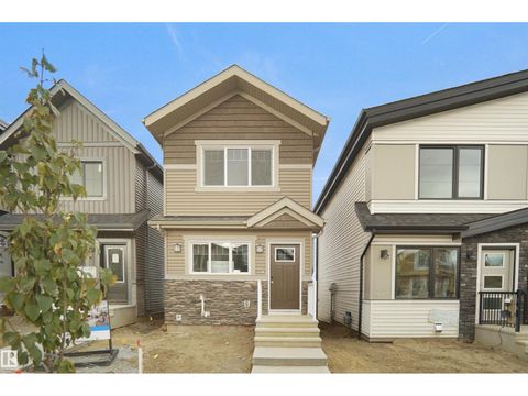 4288 Kinglet DR NW Edmonton AB T5S0T1