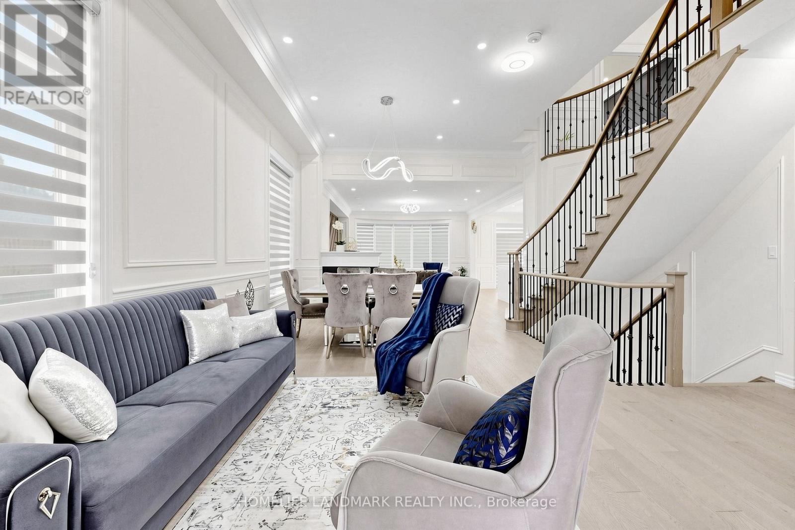 45 MORLEY CRESCENT
