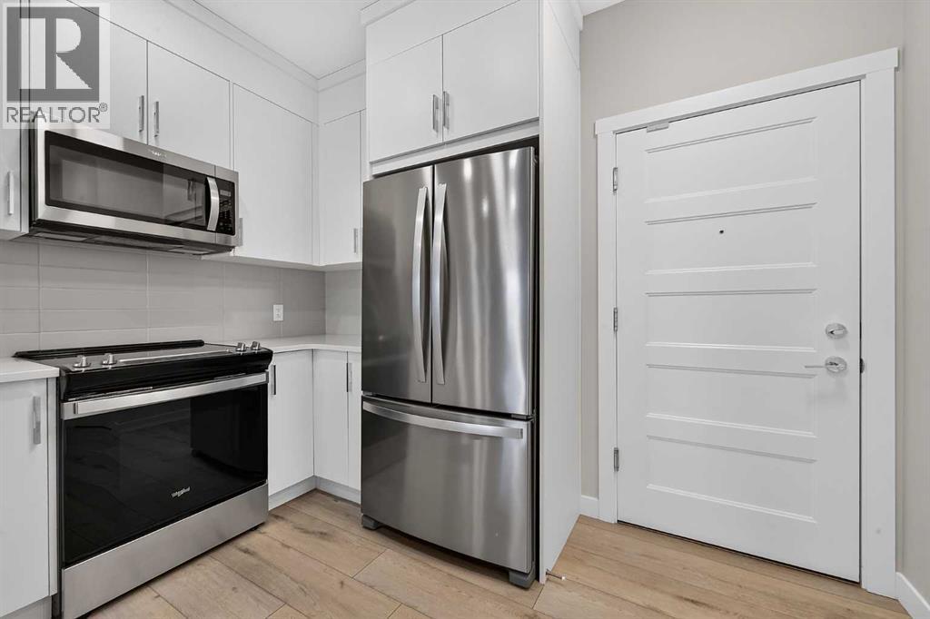 411, 55 Wolf Hollow Crescent SE