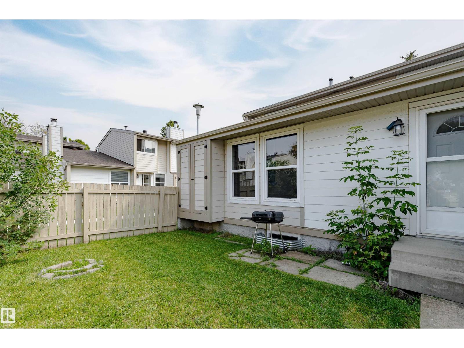 1130 KNOTTWOOD RD NW