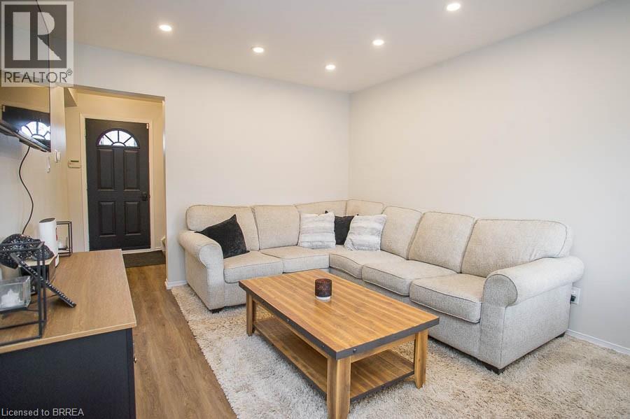 273 ELGIN Street Unit# 52