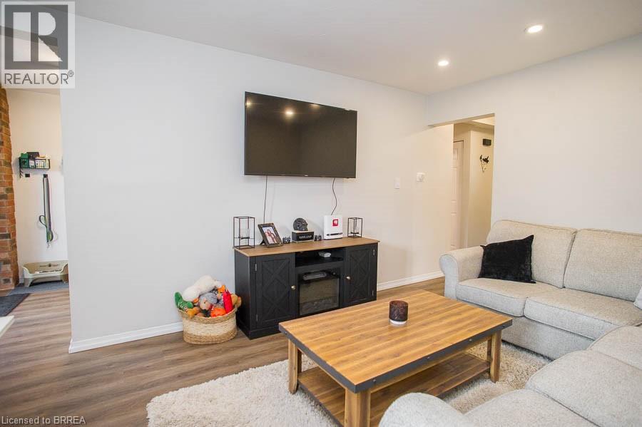 273 ELGIN Street Unit# 52