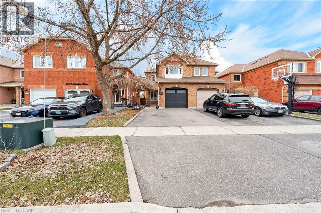 3753 DENSBURY Drive