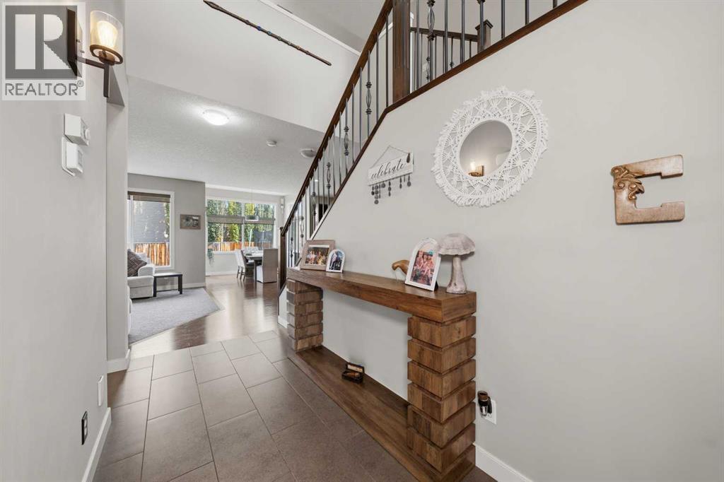4 Drake Landing Gate