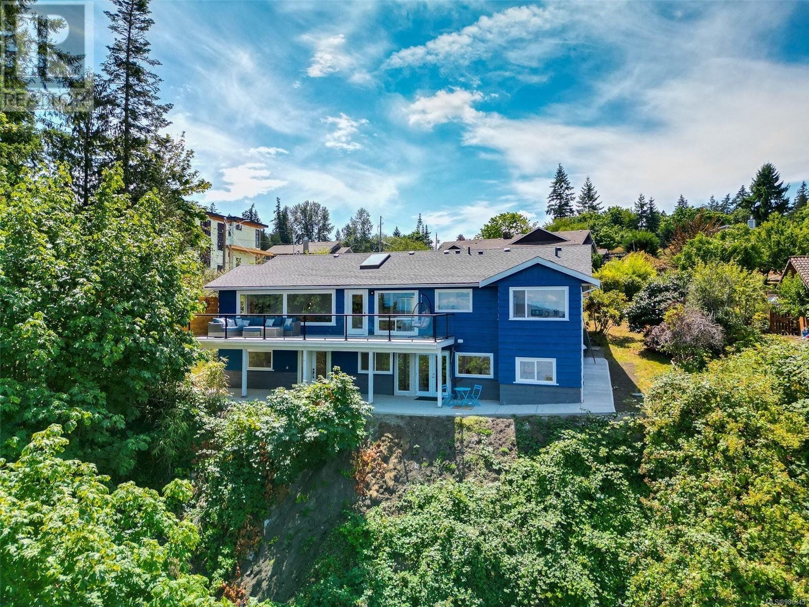 3187 Malcolm Rd