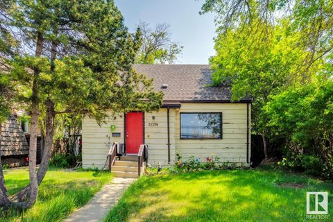 12219 107 ST NW Edmonton AB T5G2S9
