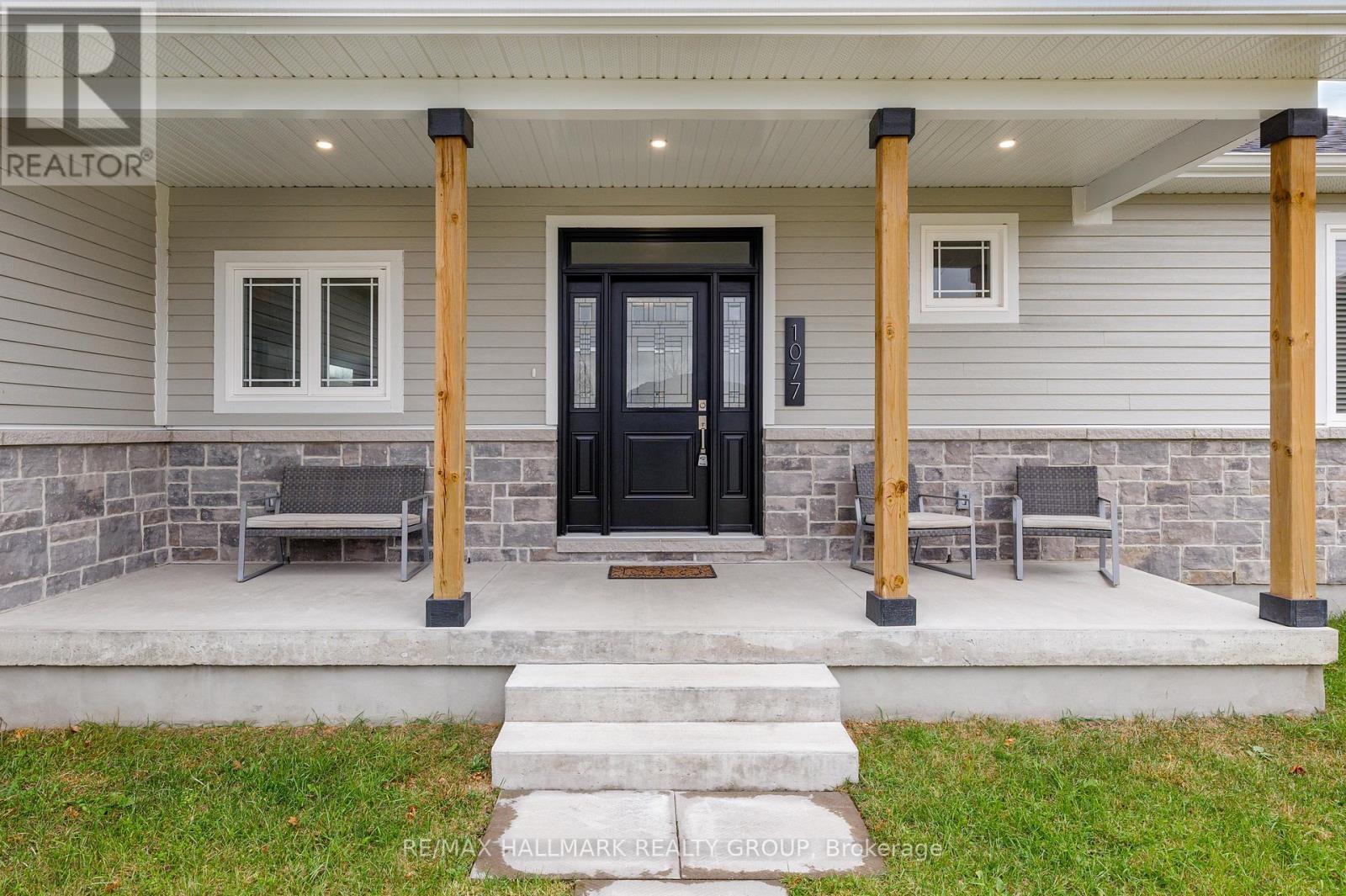 1077 SHEARER DRIVE