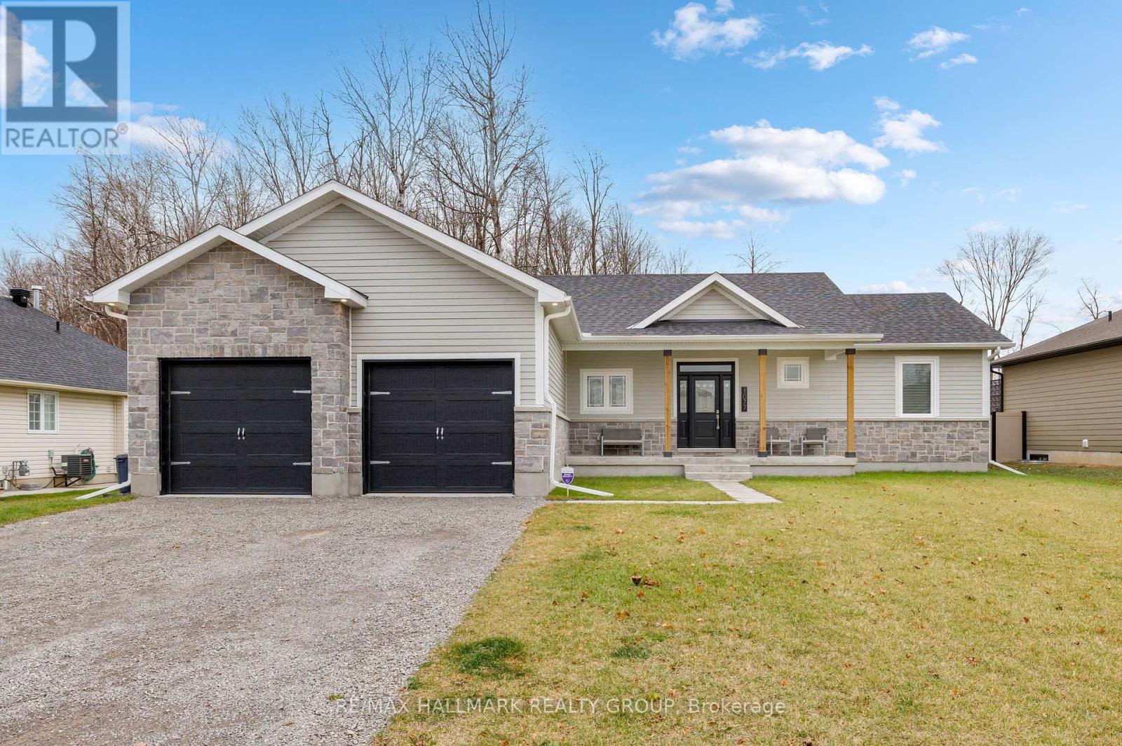 1077 SHEARER DRIVE