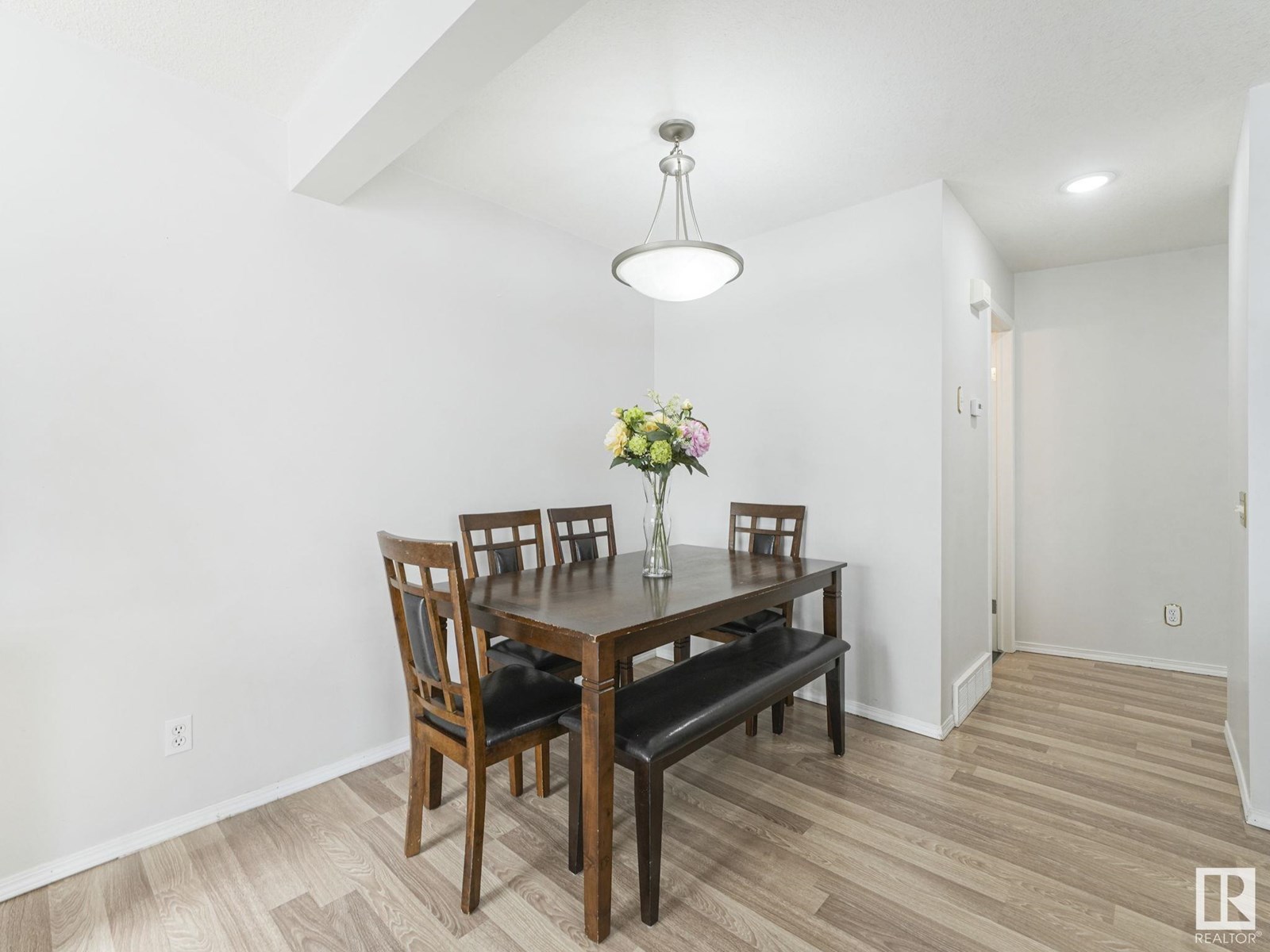 #183 230 EDWARDS DR SW