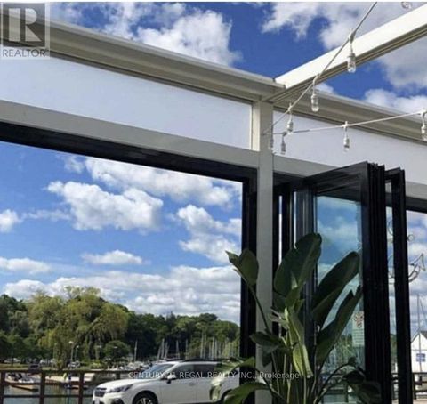 49 BRONTE ROAD Oakville (BR Bronte) ON L6L3B6