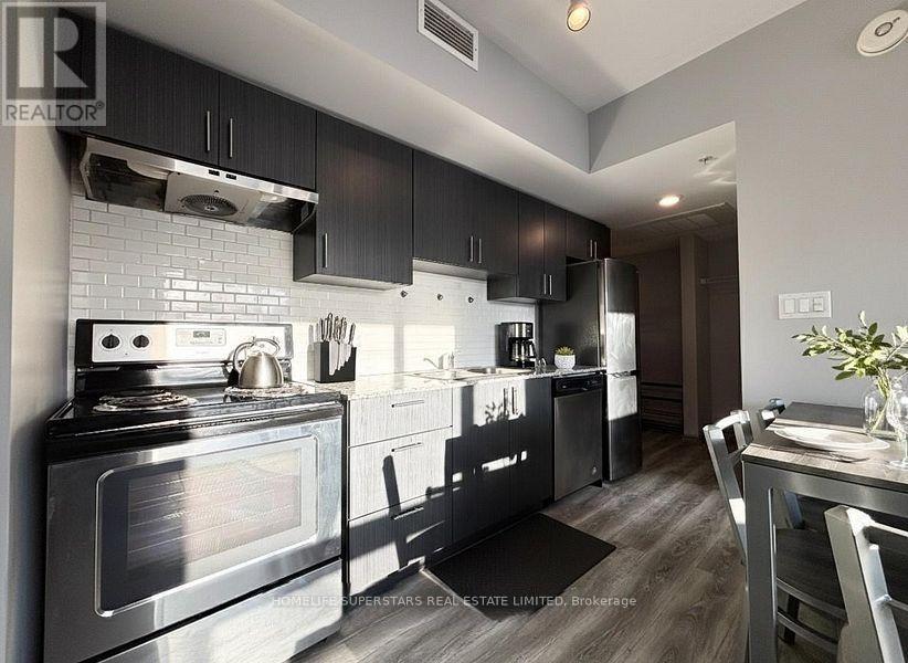 F504 - 275 LARCH STREET
