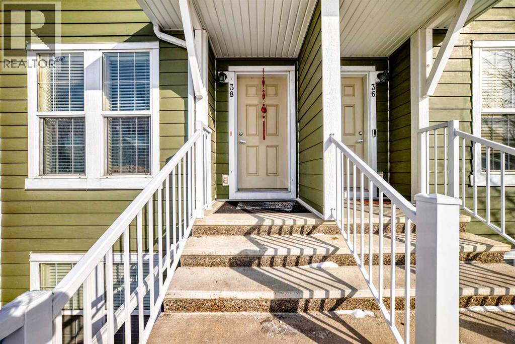 38 Auburn Bay Link SE