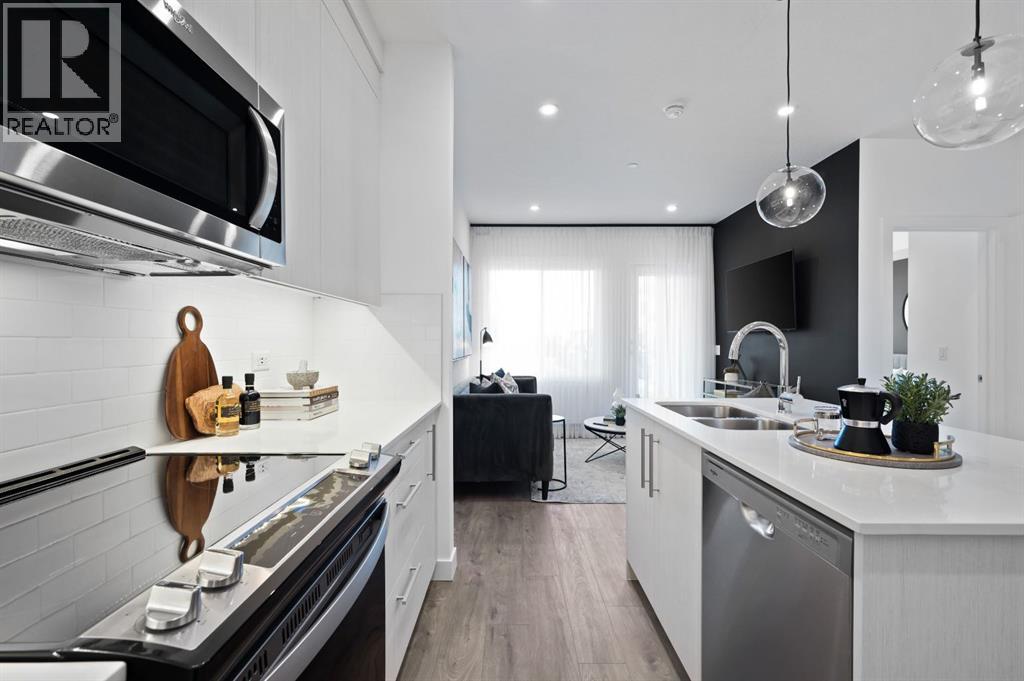 2302, 6 Merganser Drive W