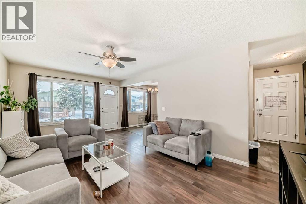 118 Dovertree Place SE