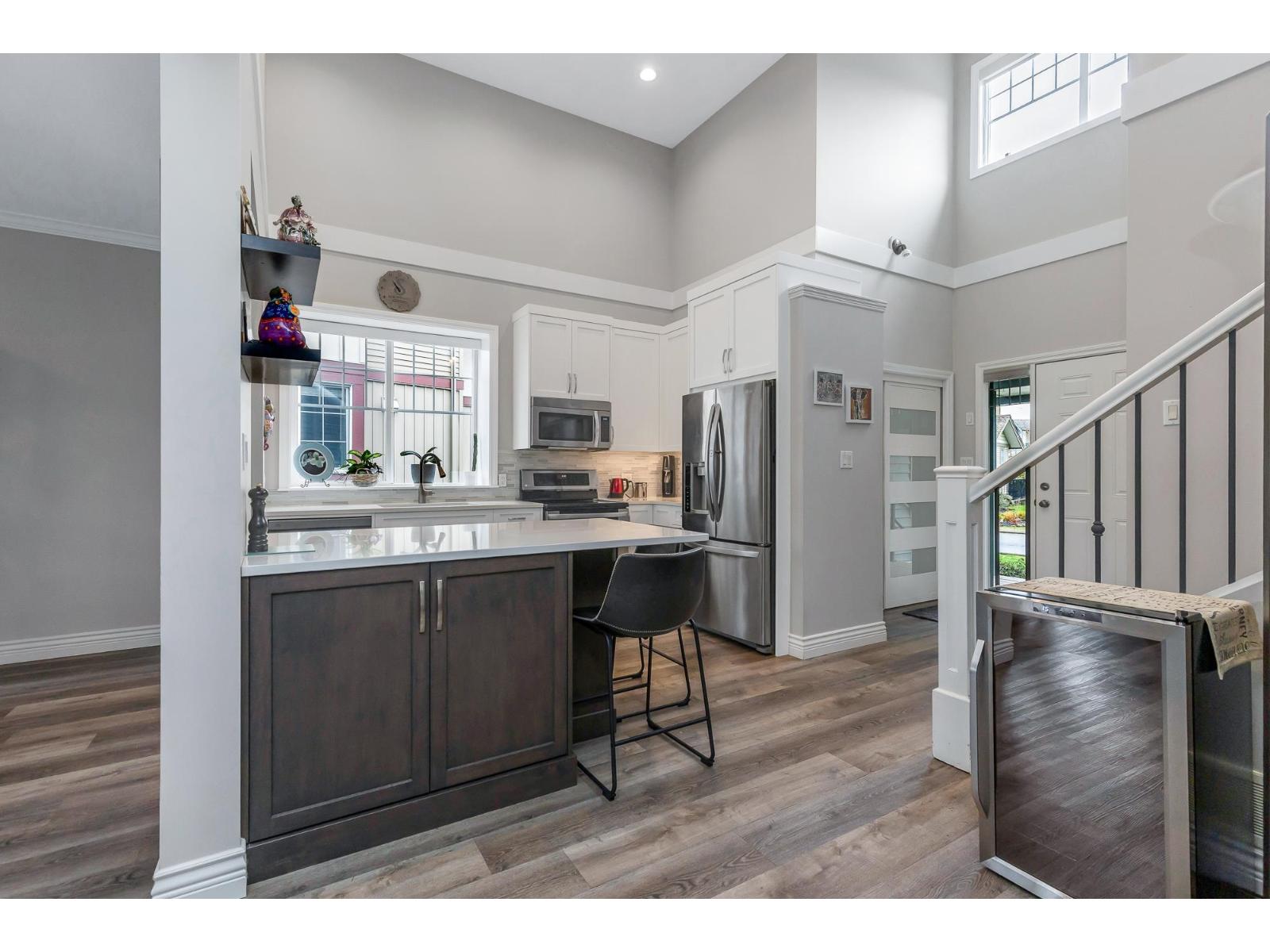 2 45545 TAMIHI WAY|Garrison Crossing