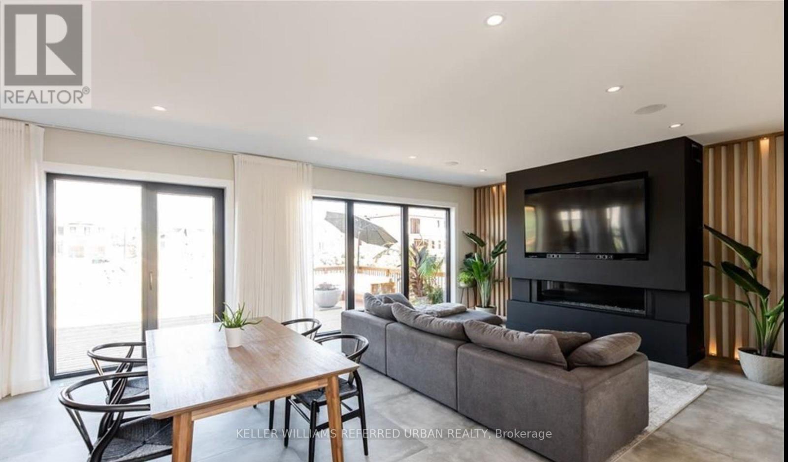 3442 SILVERLEAF CHASE