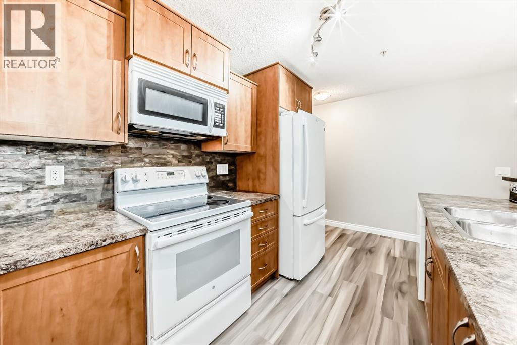 2126, 700 Willowbrook Road NW