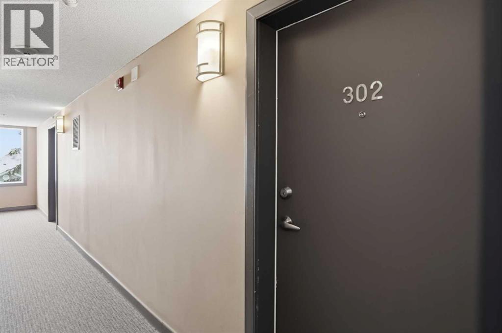 302, 108 Country Village Circle NE