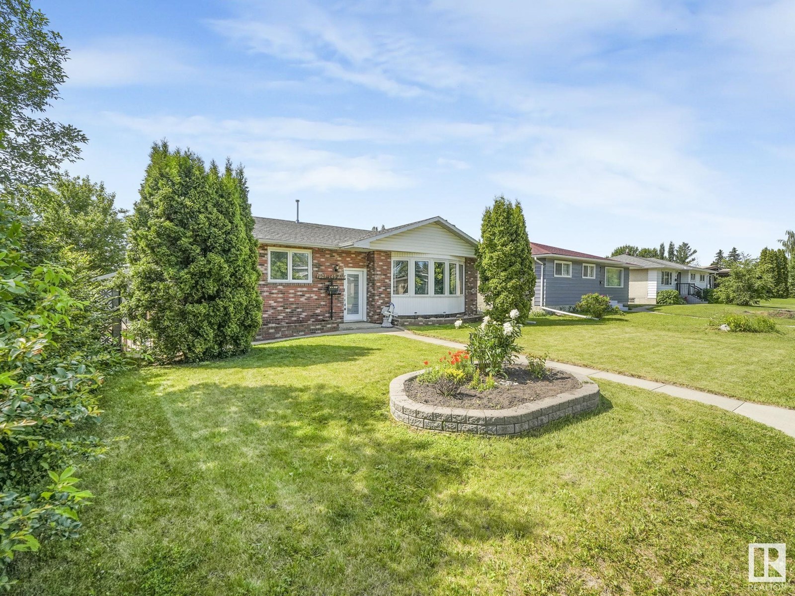 7907 145 AV NW