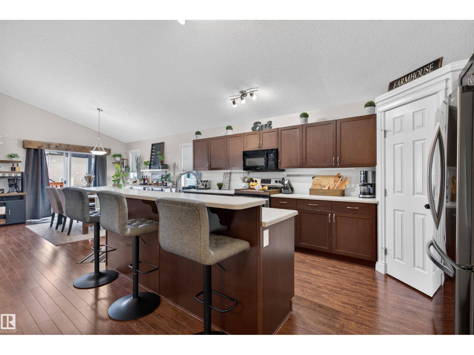 16528 132 ST NW