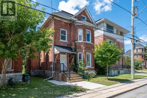 392 ALFRED STREET Kingston (East of Sir John A. Blvd) ON K7K4H7
