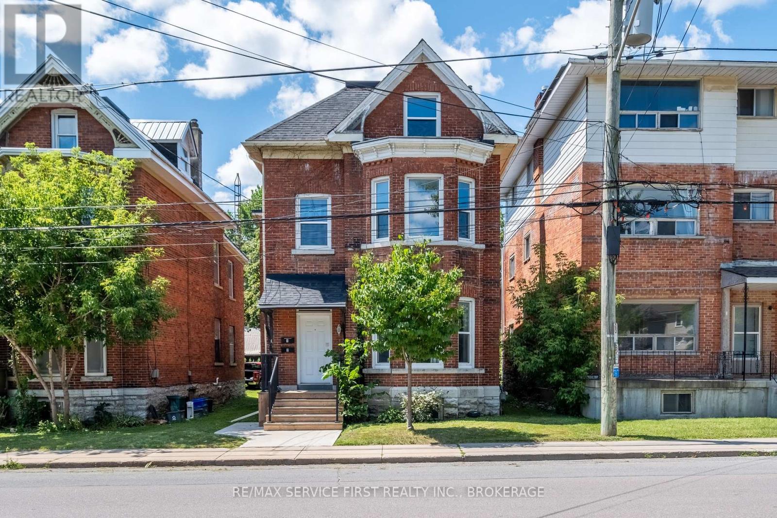 392 ALFRED STREET