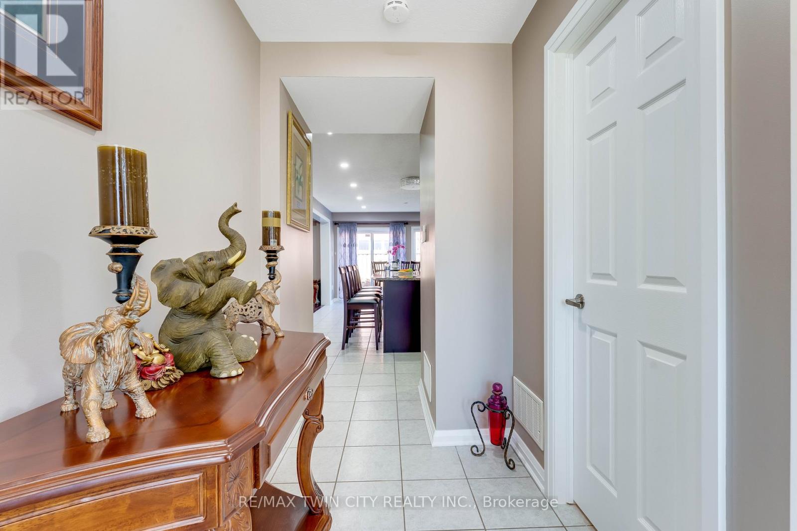 334 APPLE HILL CRESCENT