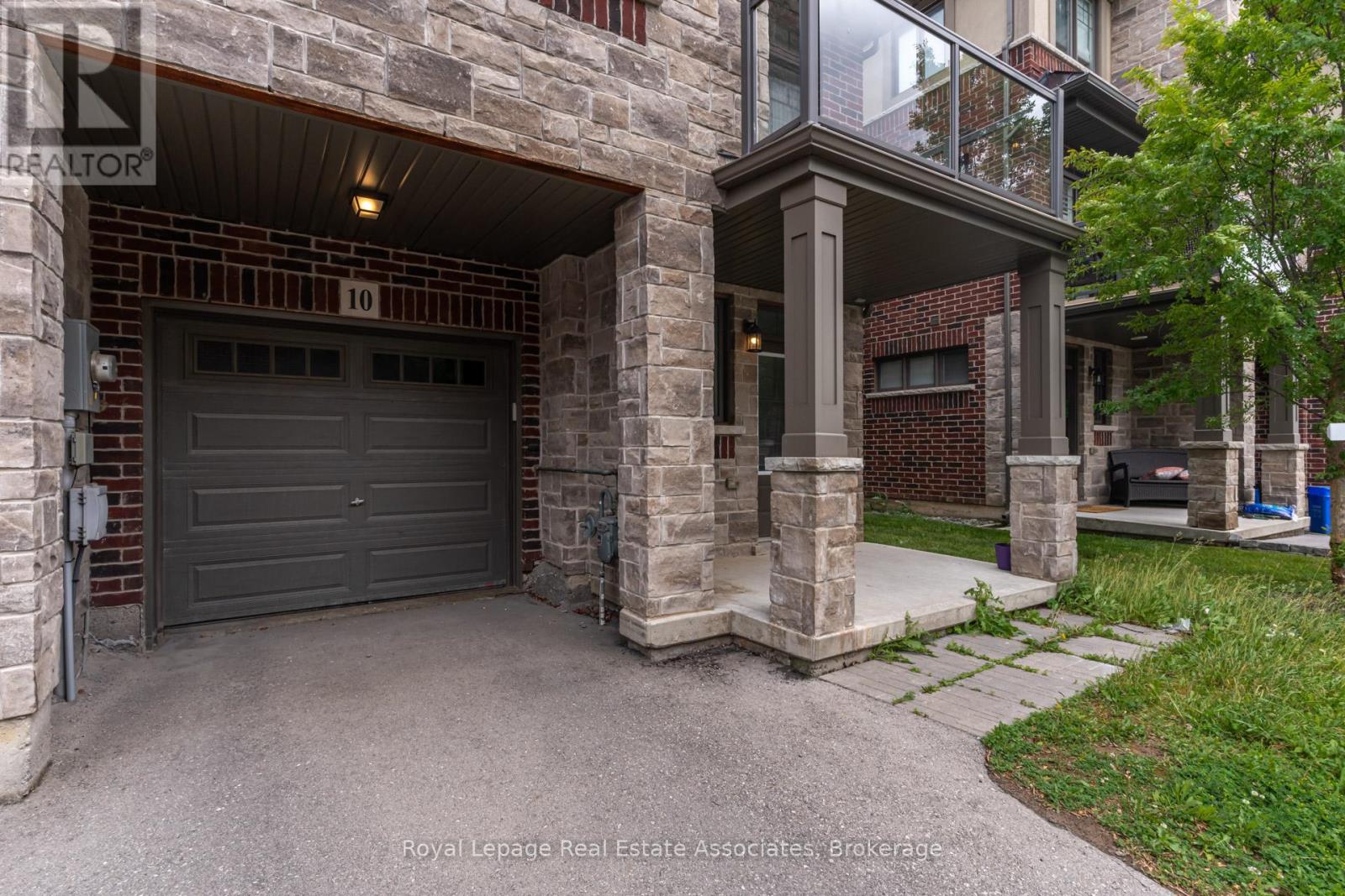 10 WORKMAN LANE
