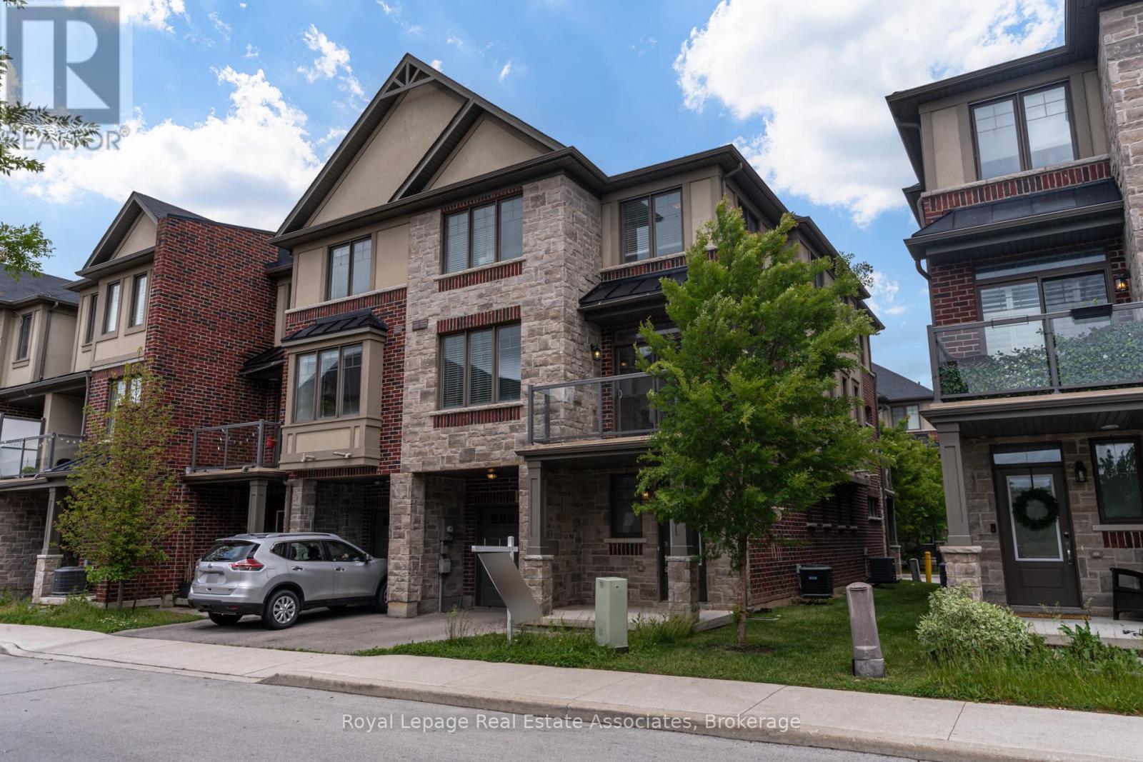 10 WORKMAN LANE