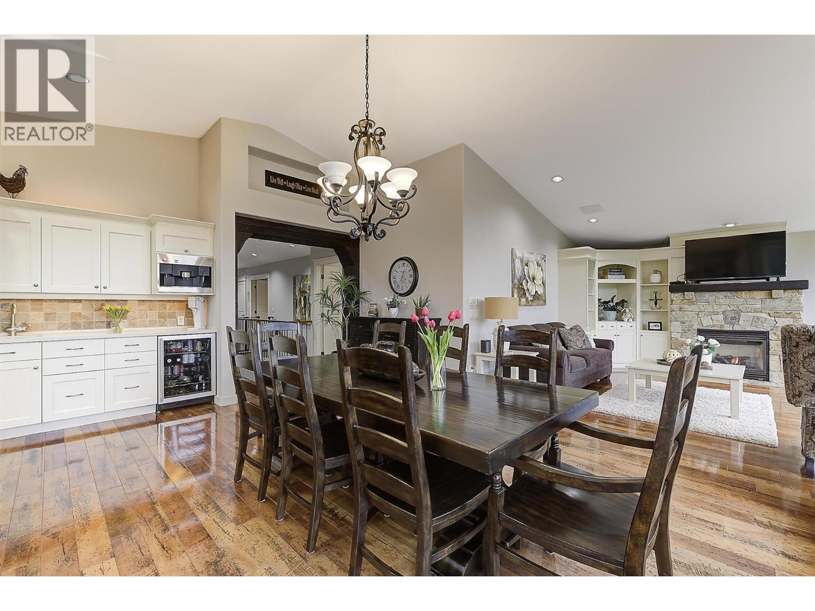 274 Knightsbridge Way