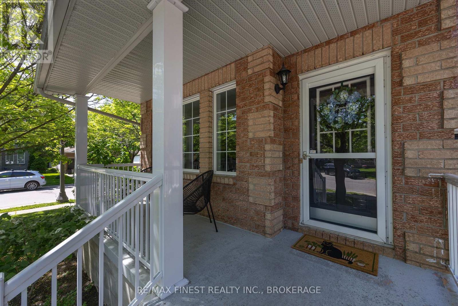 416 FIELDSTONE DRIVE